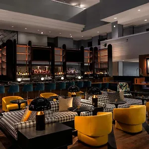 Hotel Renaissance & Conference Center ****