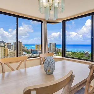 Apartment Hawaiian Monarch Penthouse 402, Honolulu